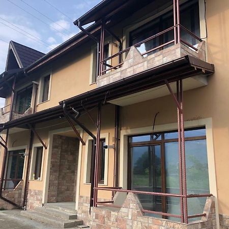 Comanesti Casa Francesca公寓 外观 照片
