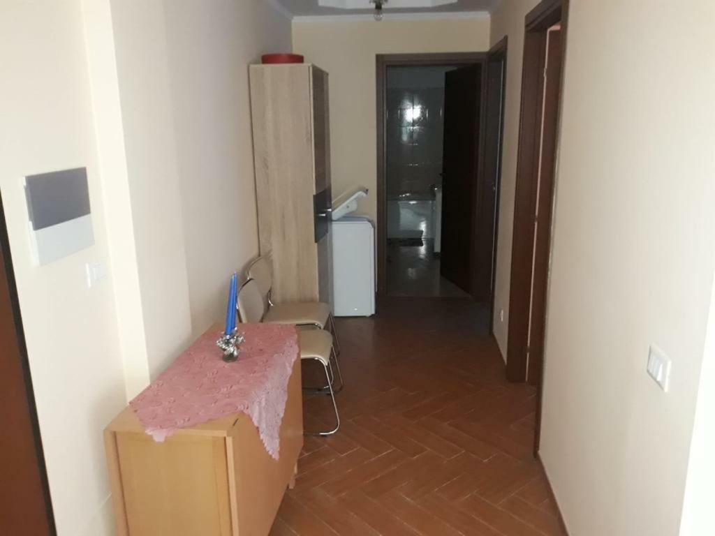 Comanesti Casa Francesca公寓 外观 照片